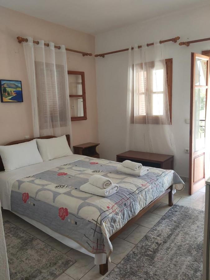 Voula Pansion Hotel Kardhamili Luaran gambar