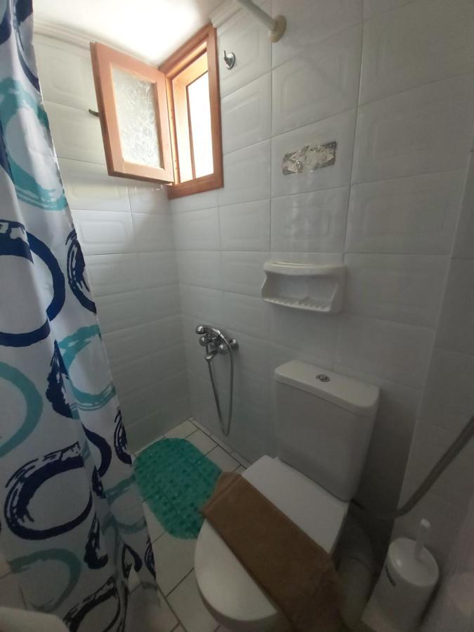Voula Pansion Hotel Kardhamili Luaran gambar