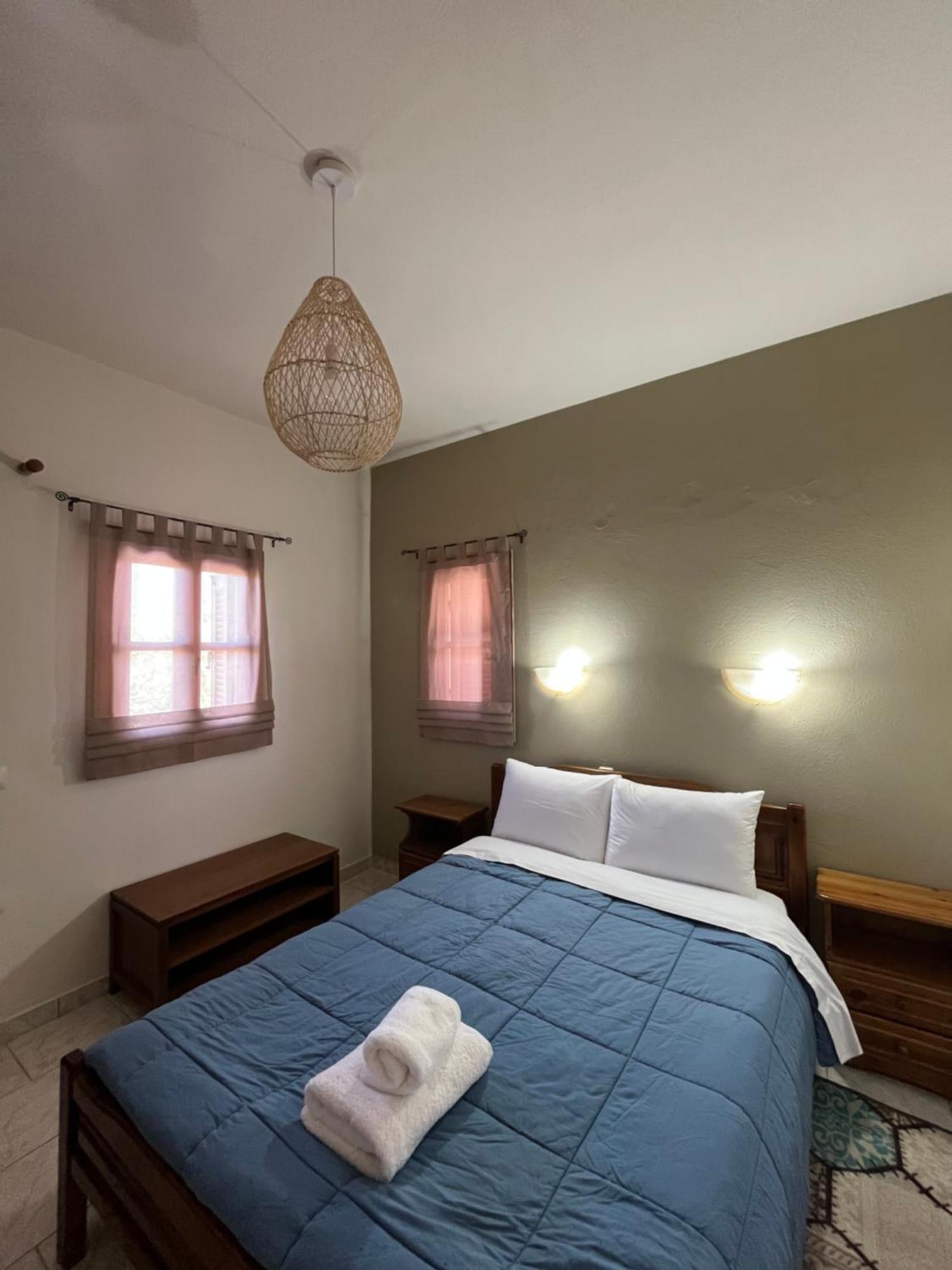 Voula Pansion Hotel Kardhamili Luaran gambar