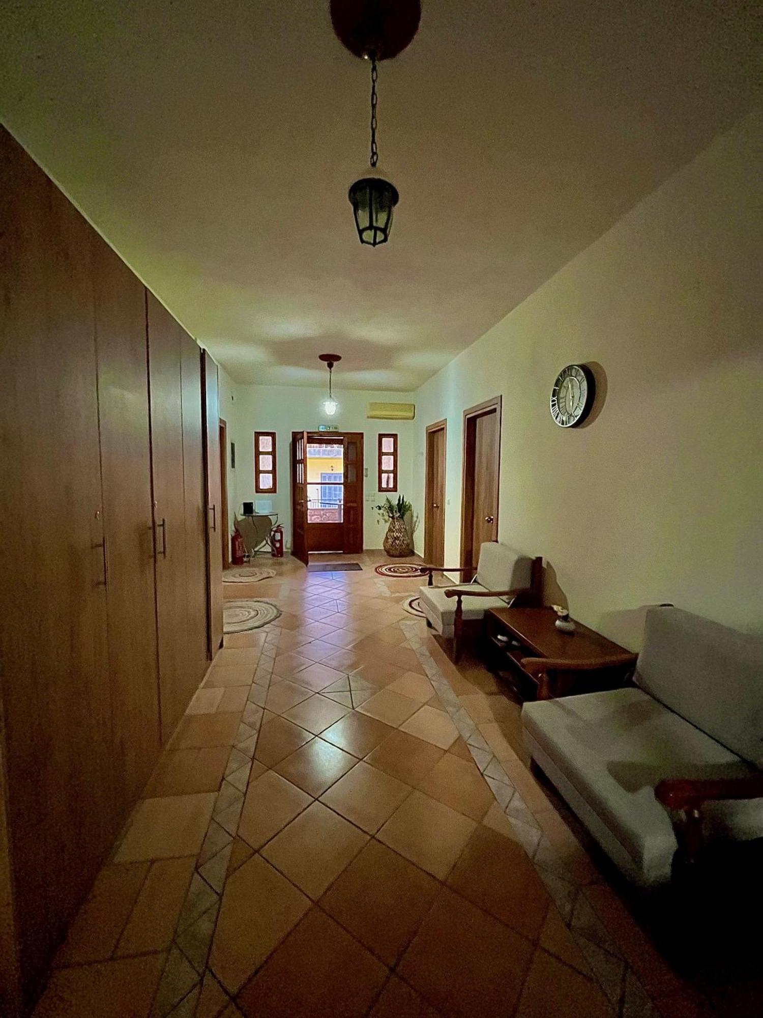 Voula Pansion Hotel Kardhamili Luaran gambar